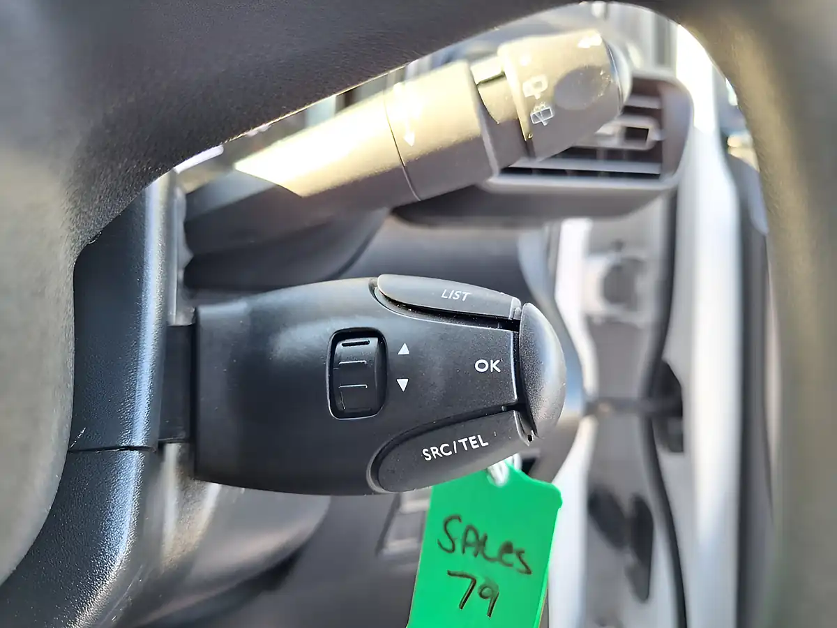 Used 2023 Citroen Berlingo Enterprise Edition M White - Interior and Exterior details 18