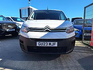 Used 2023 Citroen Berlingo Enterprise Edition M White - Interior and Exterior details 9