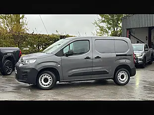 Used 2023 Citroen Berlingo Enterprise Edition Platinum Grey - Interior and Exterior details 10