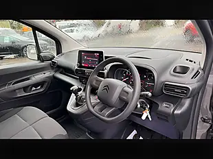 Used 2023 Citroen Berlingo Enterprise Edition Platinum Grey - Interior and Exterior details 19