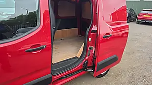 Used 2023 Citroen Berlingo Enterprise Edition Red - Interior and Exterior details 10