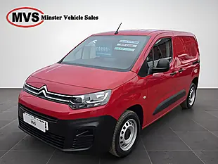 Used 2023 Citroen Berlingo Enterprise Edition Red - Interior and Exterior details 2