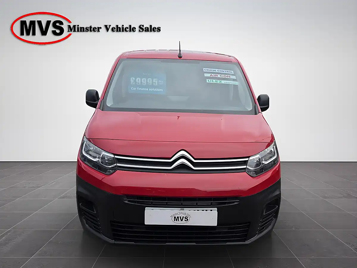 Used 2023 Citroen Berlingo Enterprise Edition Red - Interior and Exterior details 7
