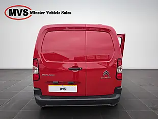 Used 2023 Citroen Berlingo Enterprise Edition Red - Interior and Exterior details 8