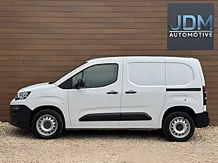 Used 2023 Citroen Berlingo Enterprise Edition White - Interior and Exterior details 10