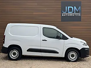 Used 2023 Citroen Berlingo Enterprise Edition White - Interior and Exterior details 2