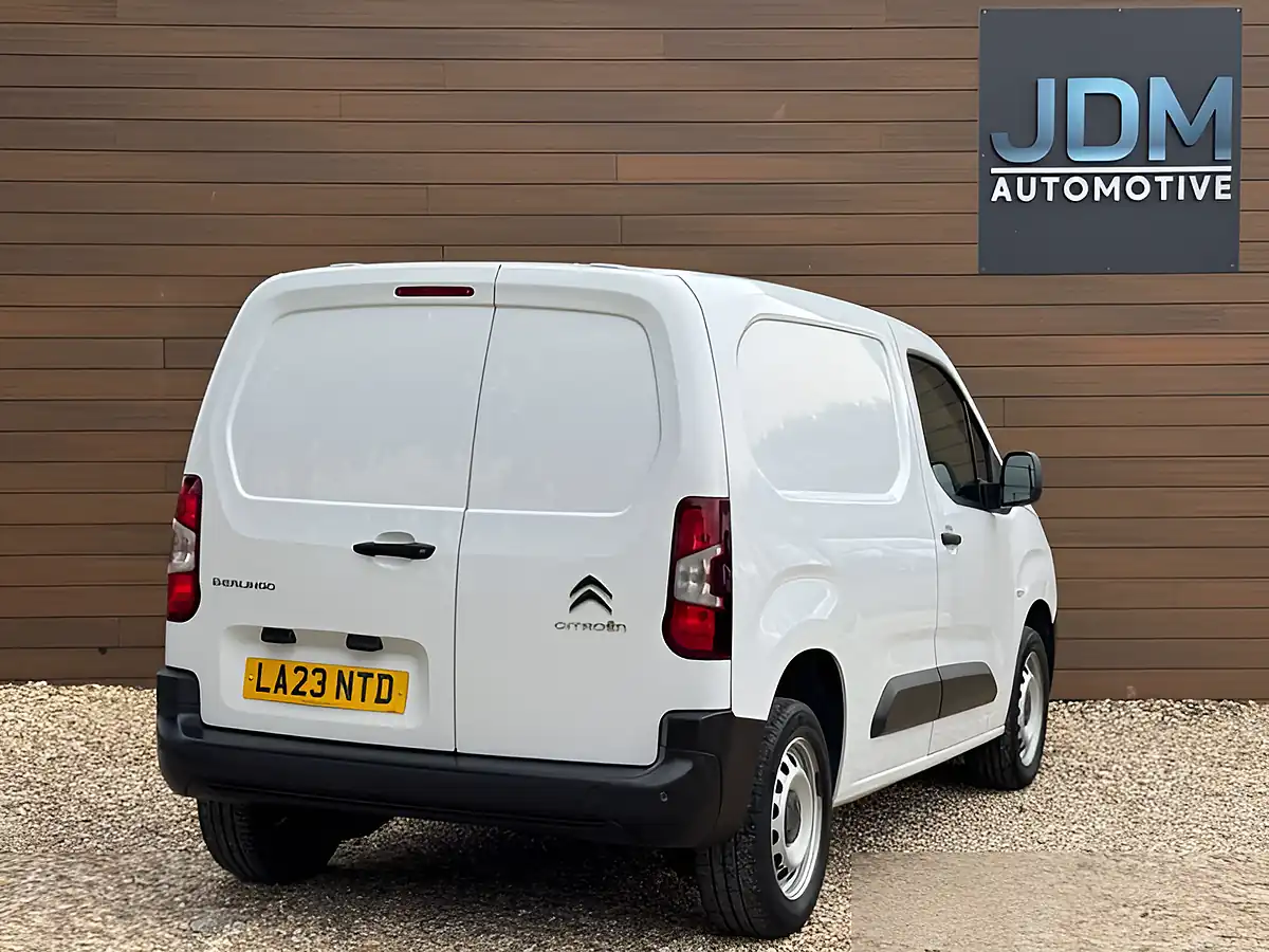 Used 2023 Citroen Berlingo Enterprise Edition White - Interior and Exterior details 3