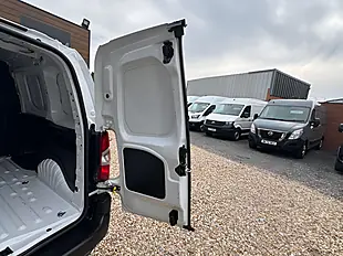Used 2023 Citroen Berlingo Enterprise Edition White - Interior and Exterior details 7