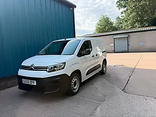 Used 2023 Citroen Berlingo Enterprise Edition White - Interior and Exterior details 7