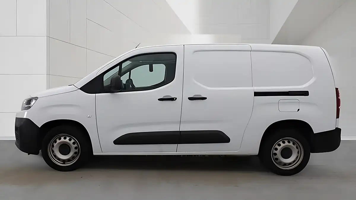 Used 2023 Citroen Berlingo Enterprise Edition Xl Lwb White - Interior and Exterior details 6