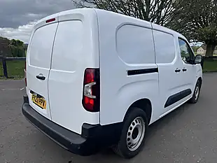 Used 2023 Citroen Berlingo Enterprise Edition Xl White - Interior and Exterior details 7