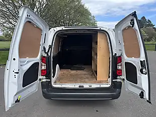 Used 2023 Citroen Berlingo Enterprise Edition Xl White - Interior and Exterior details 8