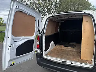 Used 2023 Citroen Berlingo Enterprise Edition Xl White - Interior and Exterior details 9