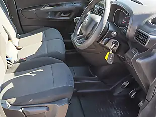 Used 2023 Citroen Berlingo Enterprise - Interior and Exterior details 19