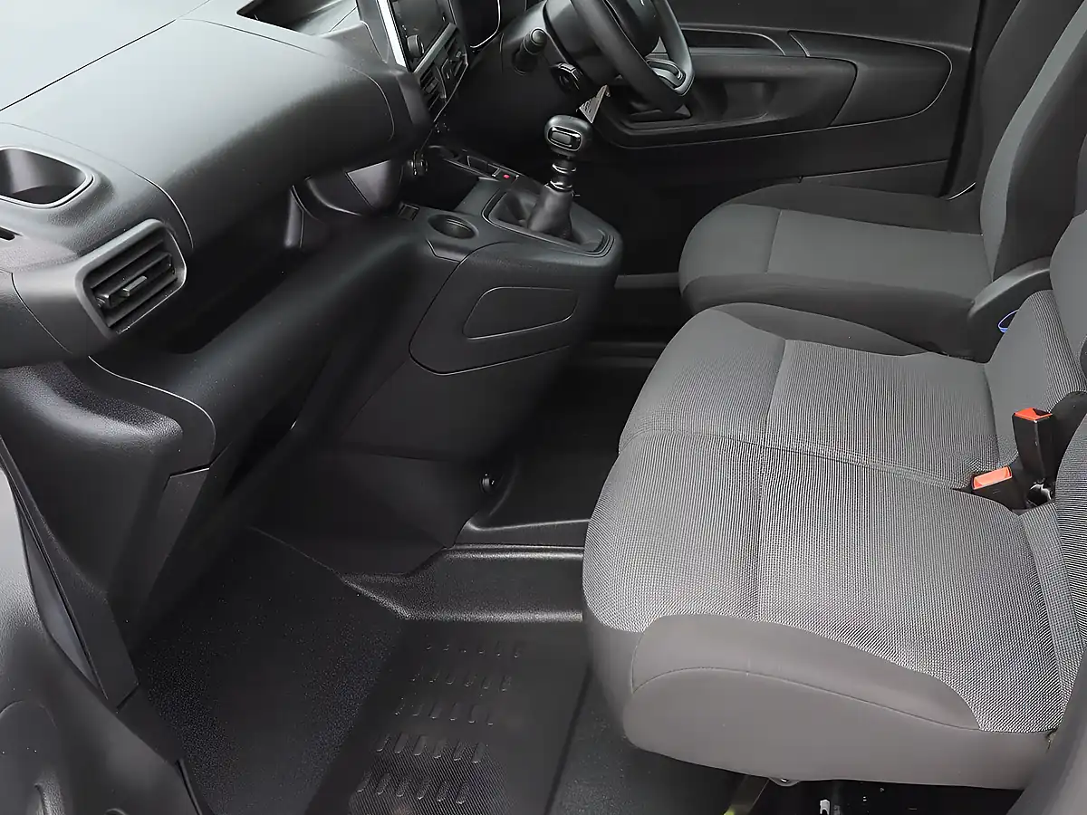 Used 2023 Citroen Berlingo Enterprise - Interior and Exterior details 19
