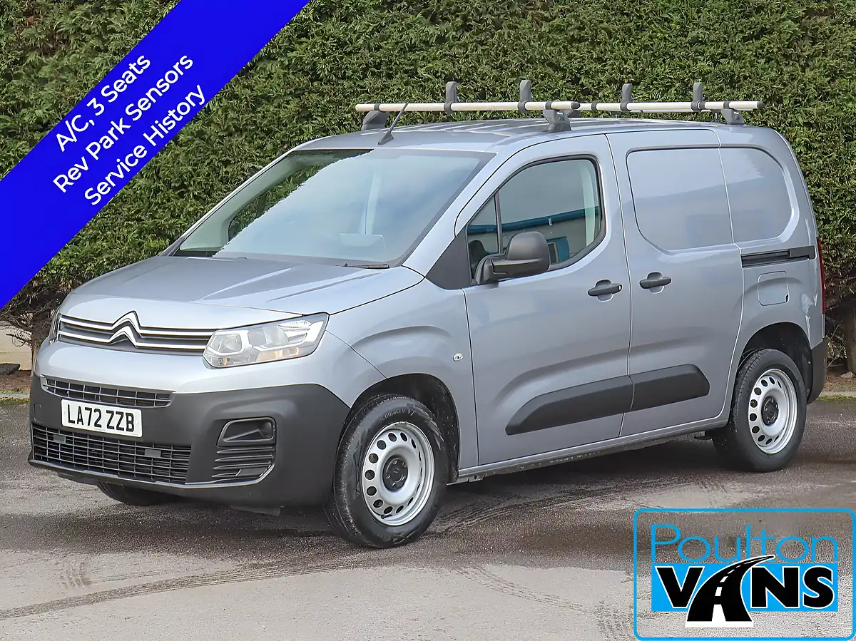 Used 2023 Citroen Berlingo Enterprise Metallic Grey - Front View
