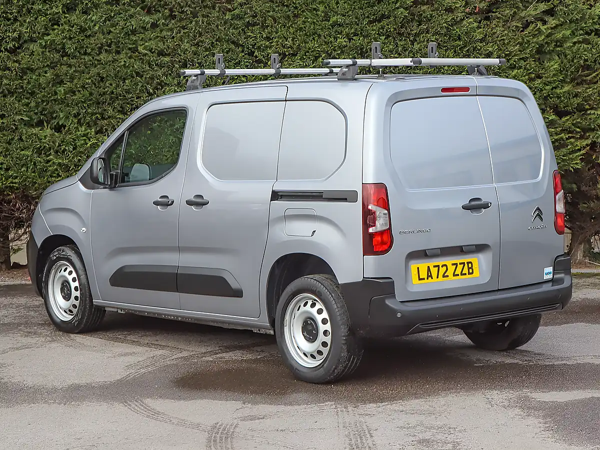 Used 2023 Citroen Berlingo Enterprise Metallic Grey - Interior and Exterior details 11