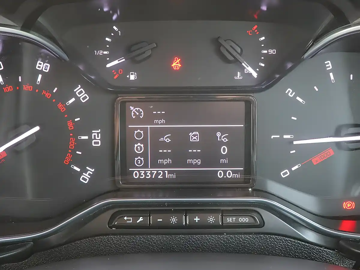Used 2023 Citroen Berlingo Enterprise Metallic Grey - Interior and Exterior details 18