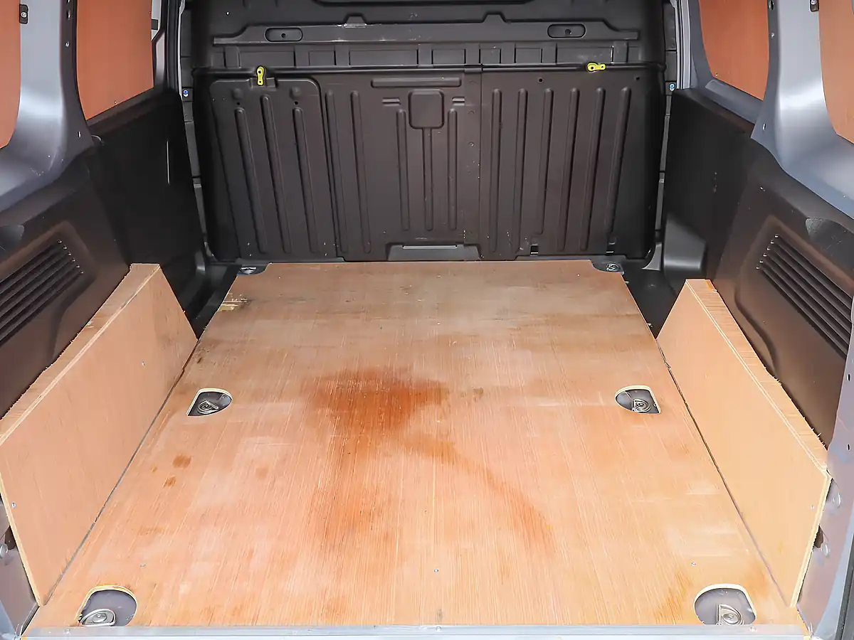 Used 2023 Citroen Berlingo Enterprise Metallic Grey - Interior and Exterior details 9