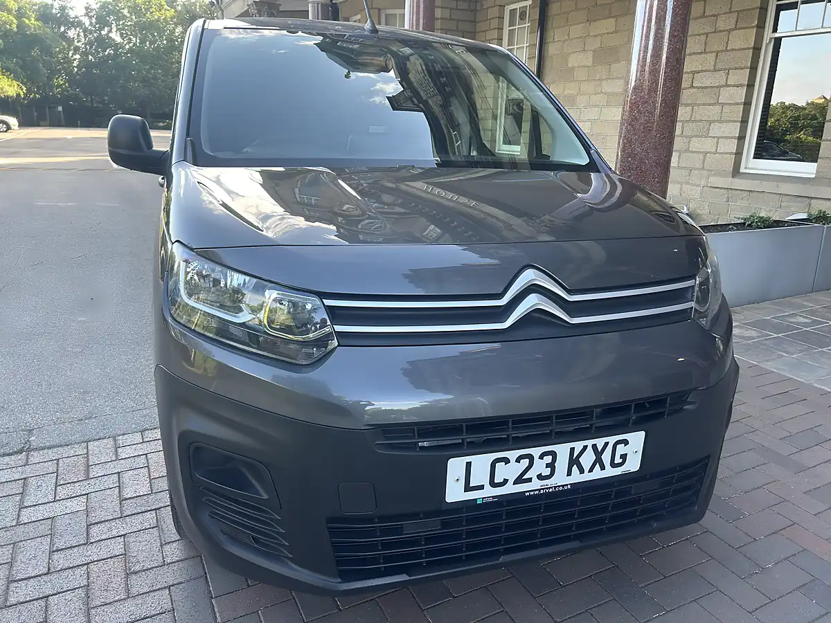 Used 2023 Citroen Berlingo Enterprise Professional Metallic Platinum Grey - Interior and Exterior details 17
