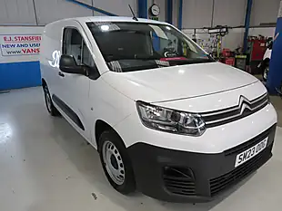 Used 2023 Citroën Berlingo Enterprise White - Interior and Exterior details 2