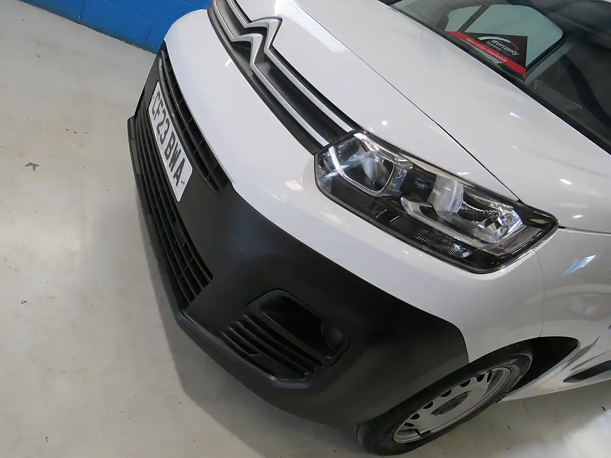 Used 2023 Citroen Berlingo Enterprise White - Interior and Exterior details 12