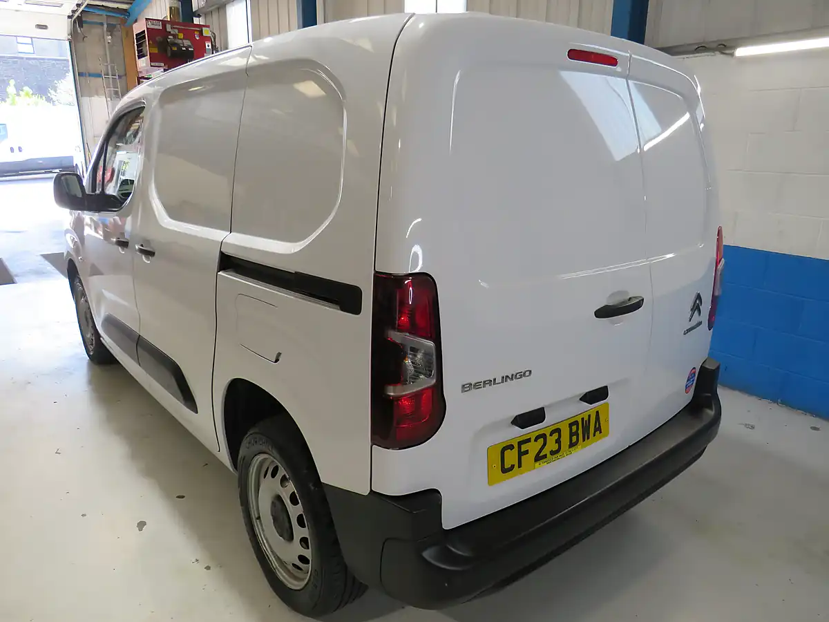 Used 2023 Citroen Berlingo Enterprise White - Interior and Exterior details 4