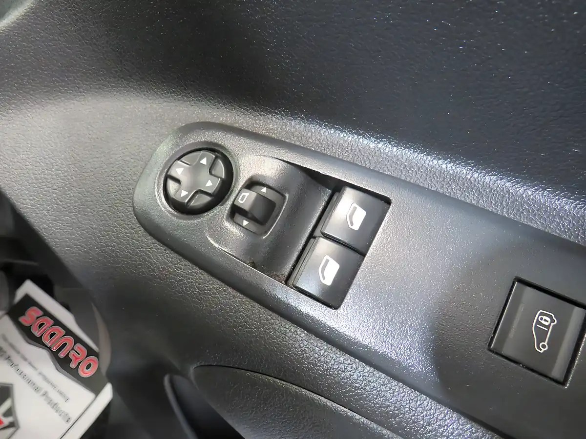 Used 2023 Citroen Berlingo Enterprise White - Interior and Exterior details 7