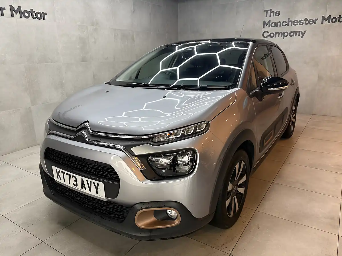 Used 2023 Citroen C3 C-Series Edition Grey - Front View