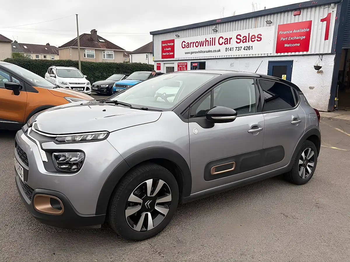 Used 2023 Citroen C3 C-Series Edition Grey - Front View