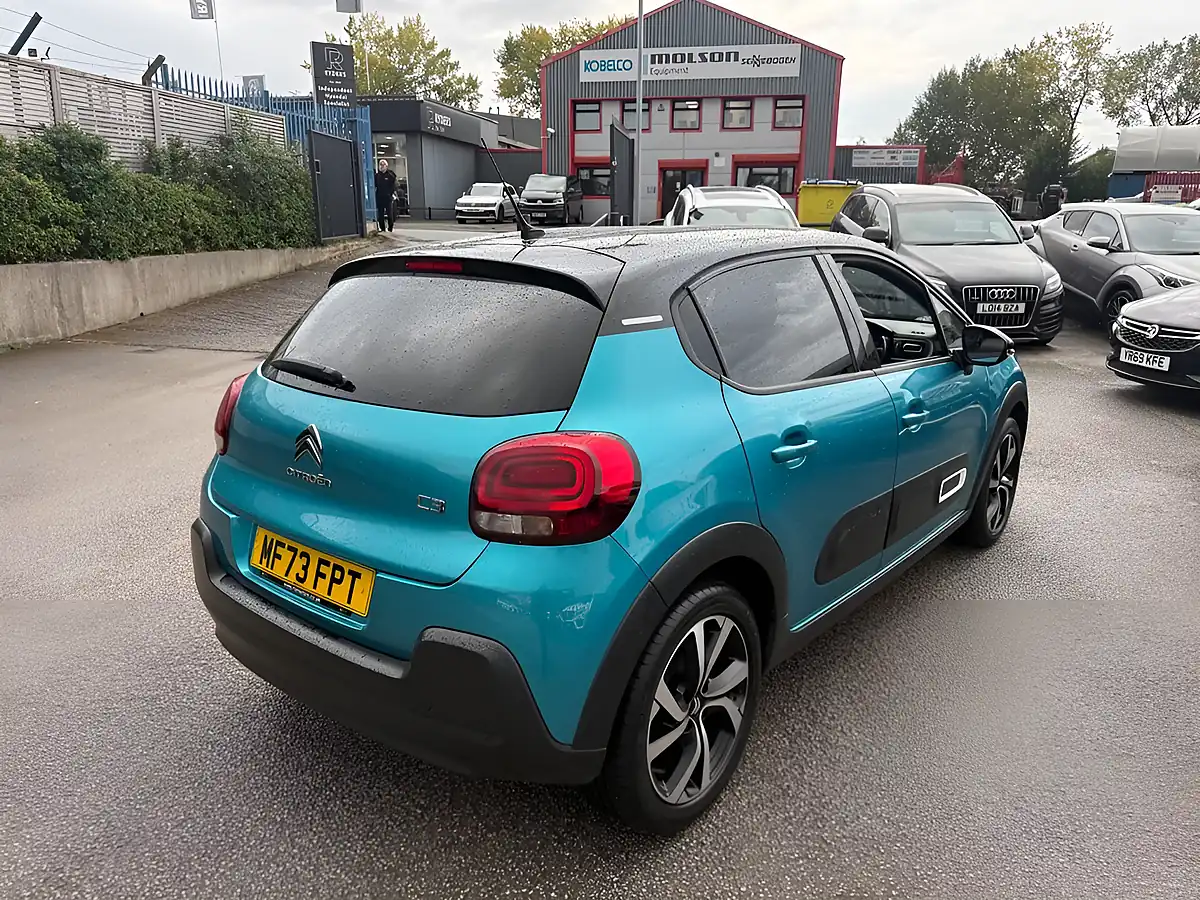 Used 2023 Citroen C3 Max Blue - Interior and Exterior details 8