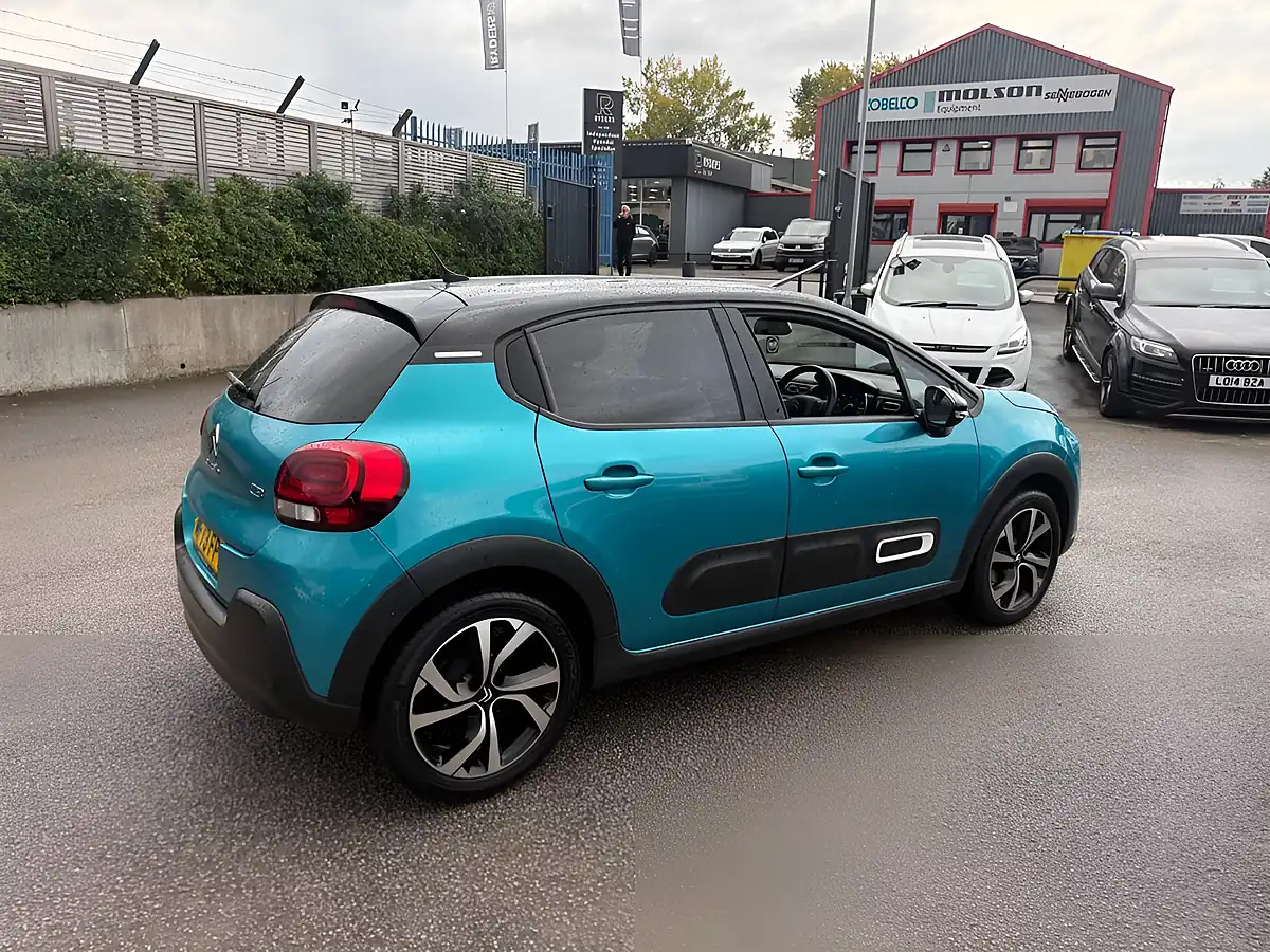 Used 2023 Citroen C3 Max Blue - Interior and Exterior details 9