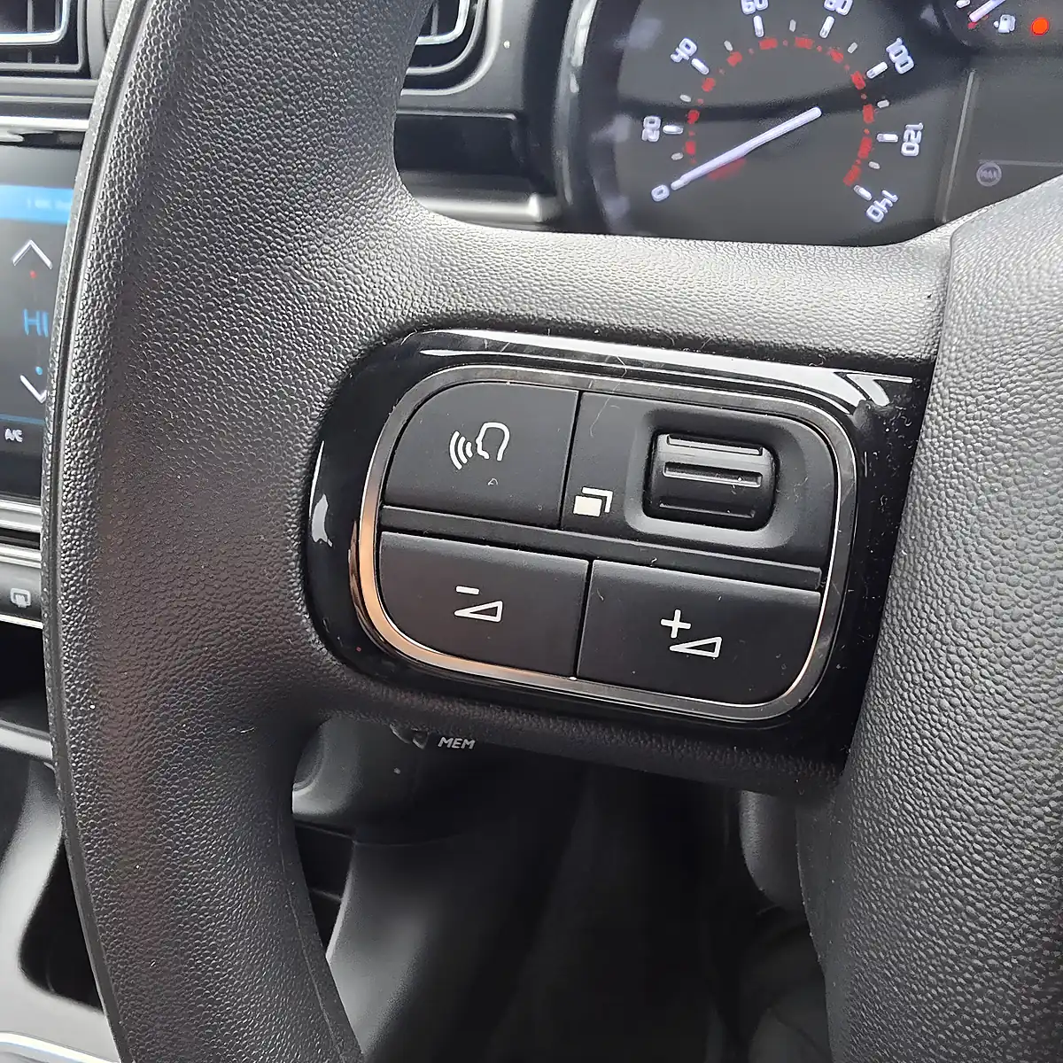 Used 2023 Citroen C3 Plus Edition Asteroid Grey With Black Roof - Interior and Exterior details 15