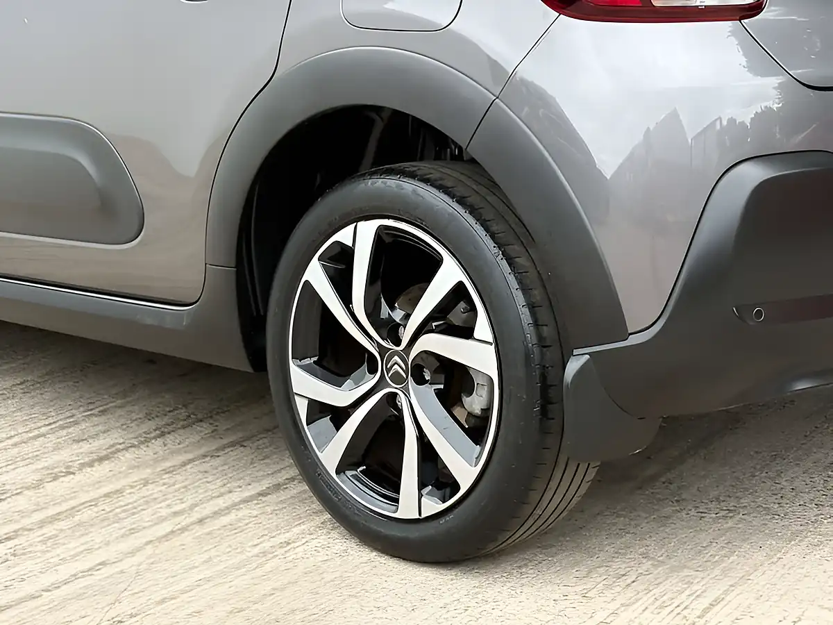 Used 2023 Citroen C3 Shine+ Platinum Grey Metallic - Interior and Exterior details 15