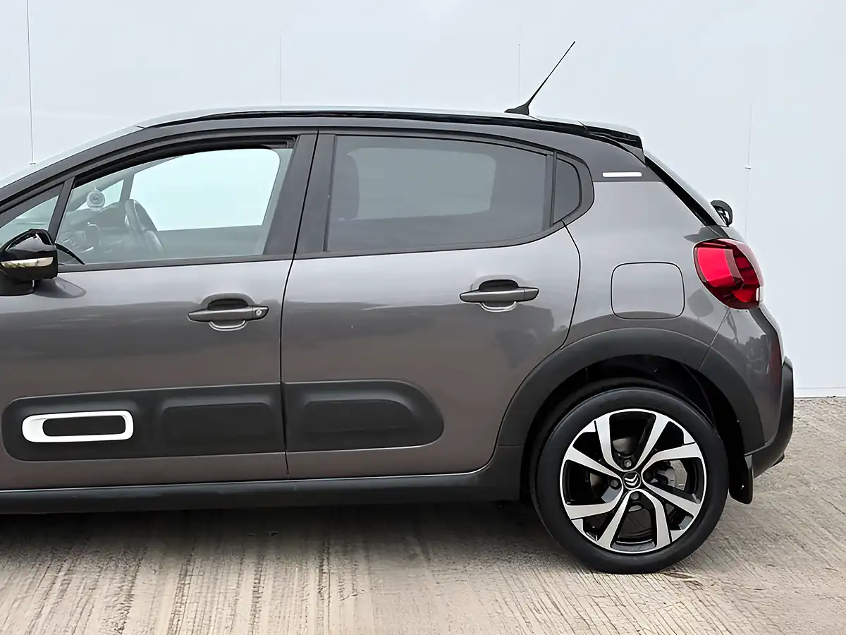 Used 2023 Citroen C3 Shine+ Platinum Grey Metallic - Interior and Exterior details 17