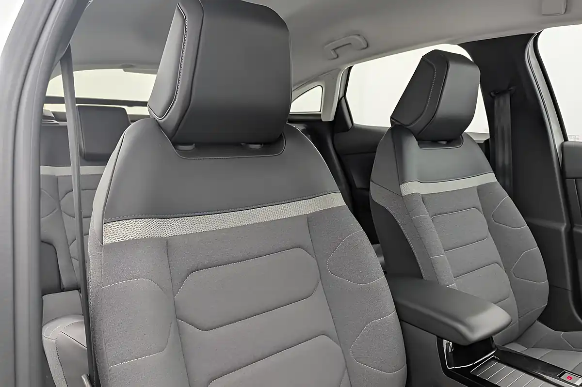 Used 2023 Citroen C4 Sense Polar White - Interior and Exterior details 12