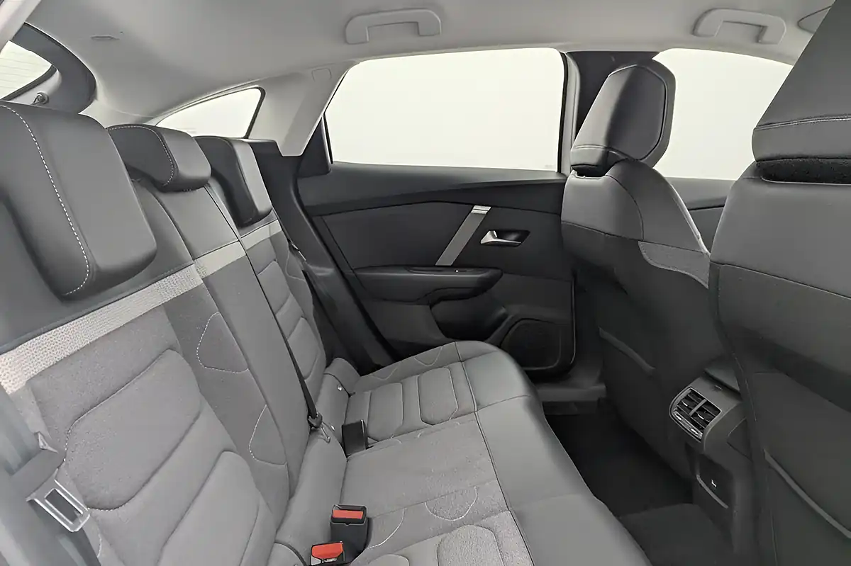 Used 2023 Citroen C4 Sense Polar White - Interior and Exterior details 13