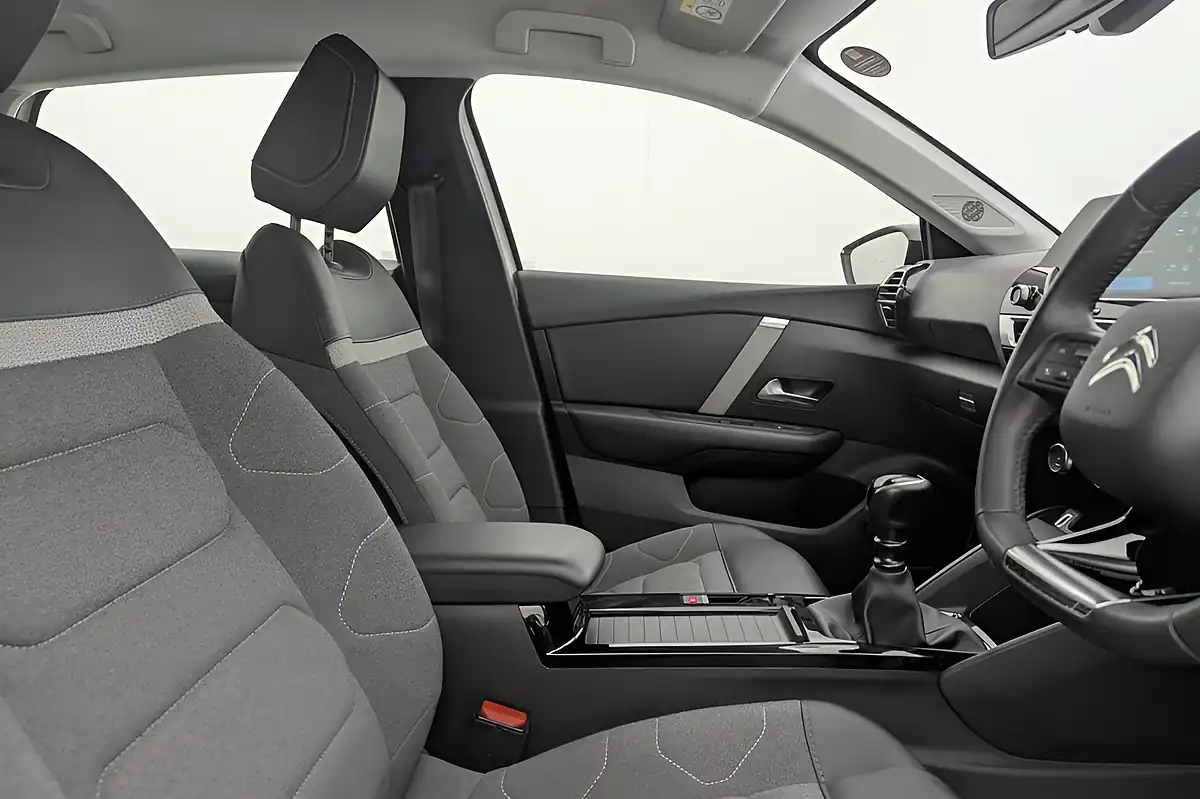Used 2023 Citroen C4 Sense White - Interior and Exterior details 2