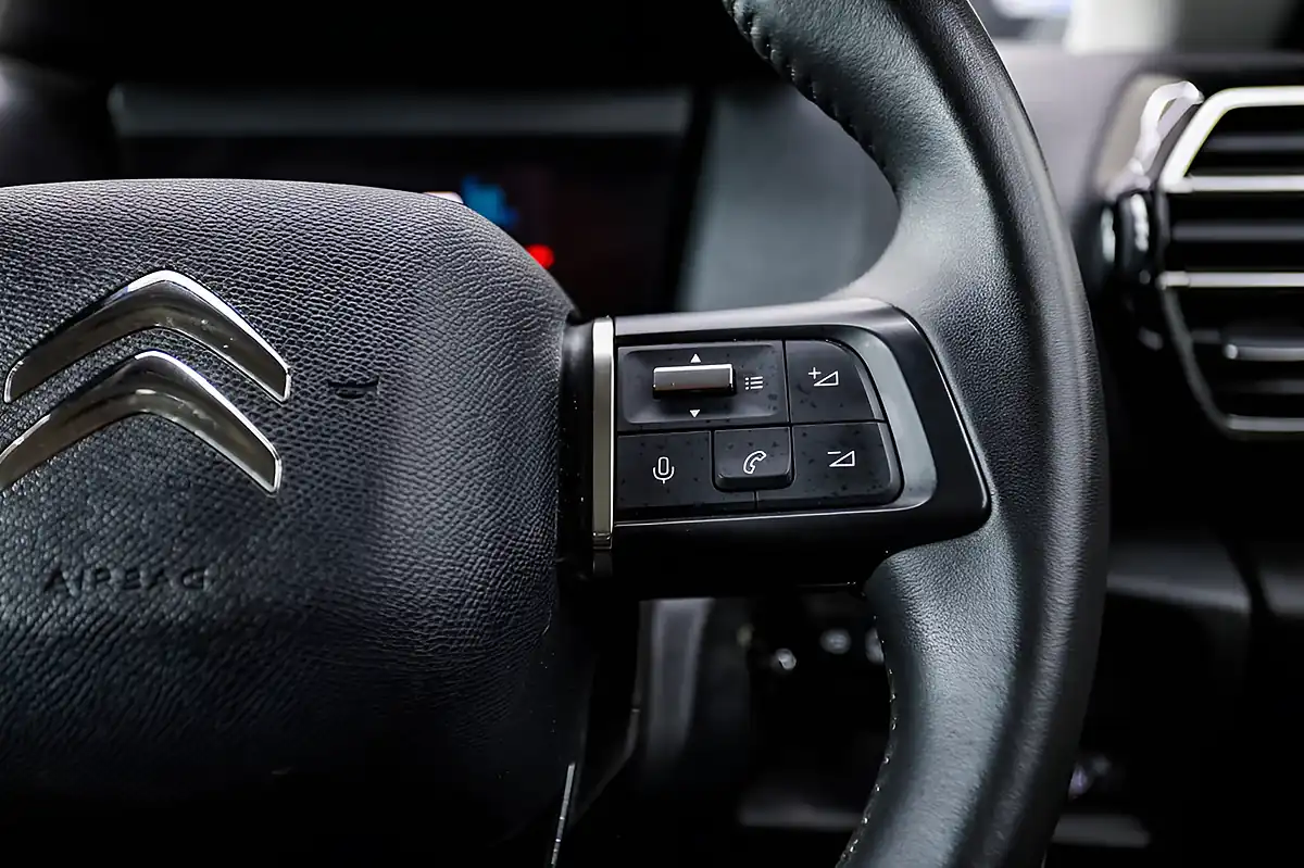 Used 2023 Citroen C4 Sense White - Interior and Exterior details 16