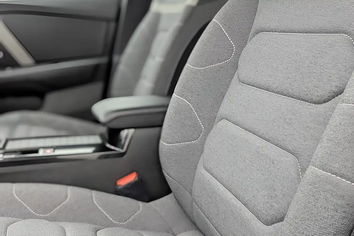 Used 2023 Citroen C4 Sense White - Interior and Exterior details 13