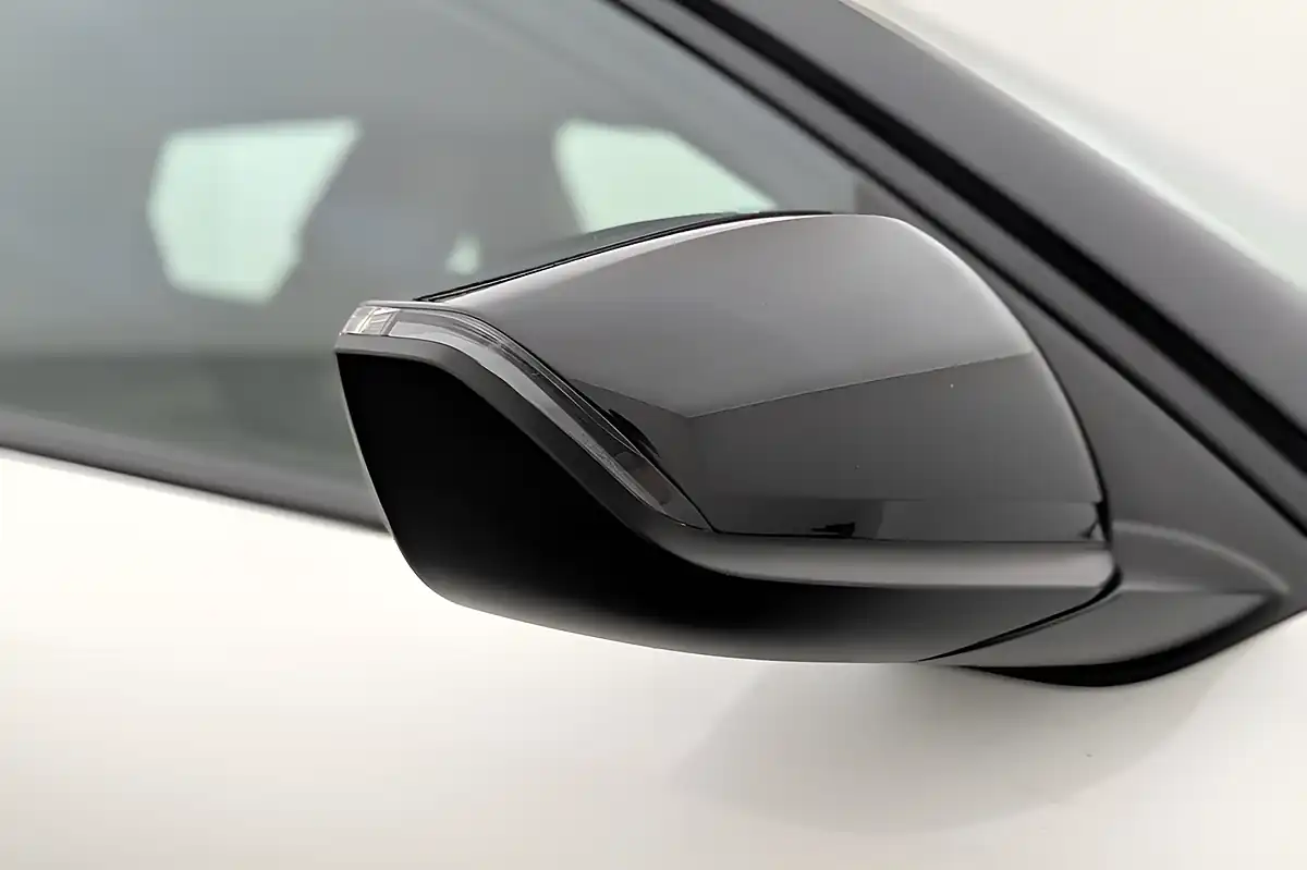 Used 2023 Citroen C4 Sense White - Interior and Exterior details 16
