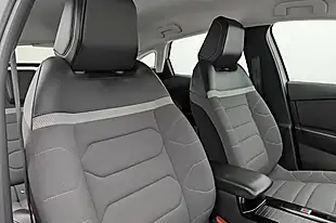Used 2023 Citroen C4 Sense White - Interior and Exterior details 12