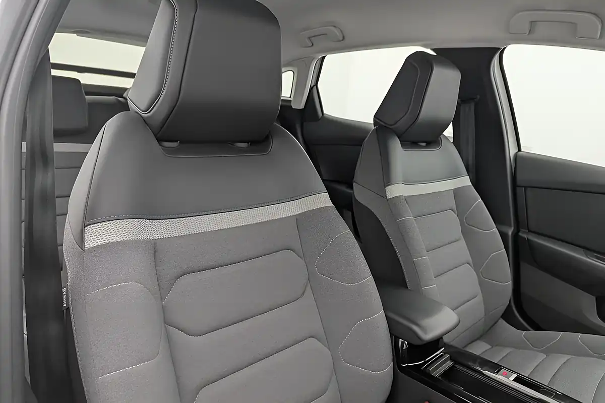 Used 2023 Citroen C4 Sense White - Interior and Exterior details 12