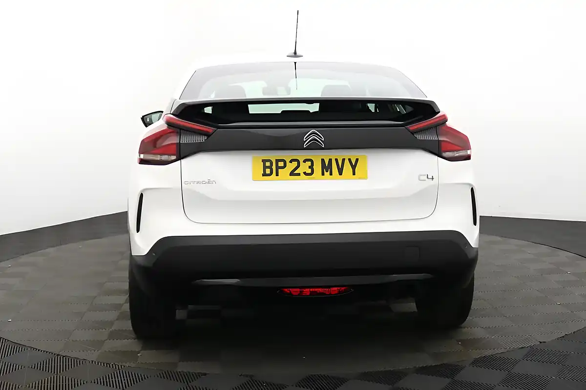 Used 2023 Citroen C4 Sense White - Interior and Exterior details 4