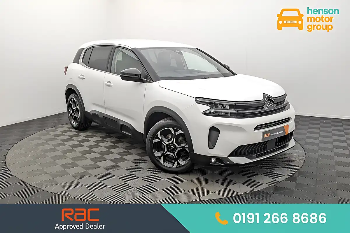 Used 2023 Citroen C5 Aircross Sense Plus White - Front View