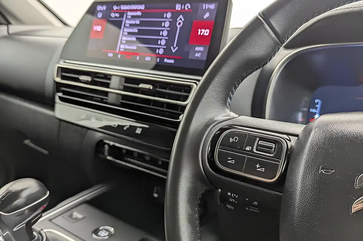 Used 2023 Citroen C5 Aircross Sense Plus White - Interior and Exterior details 11
