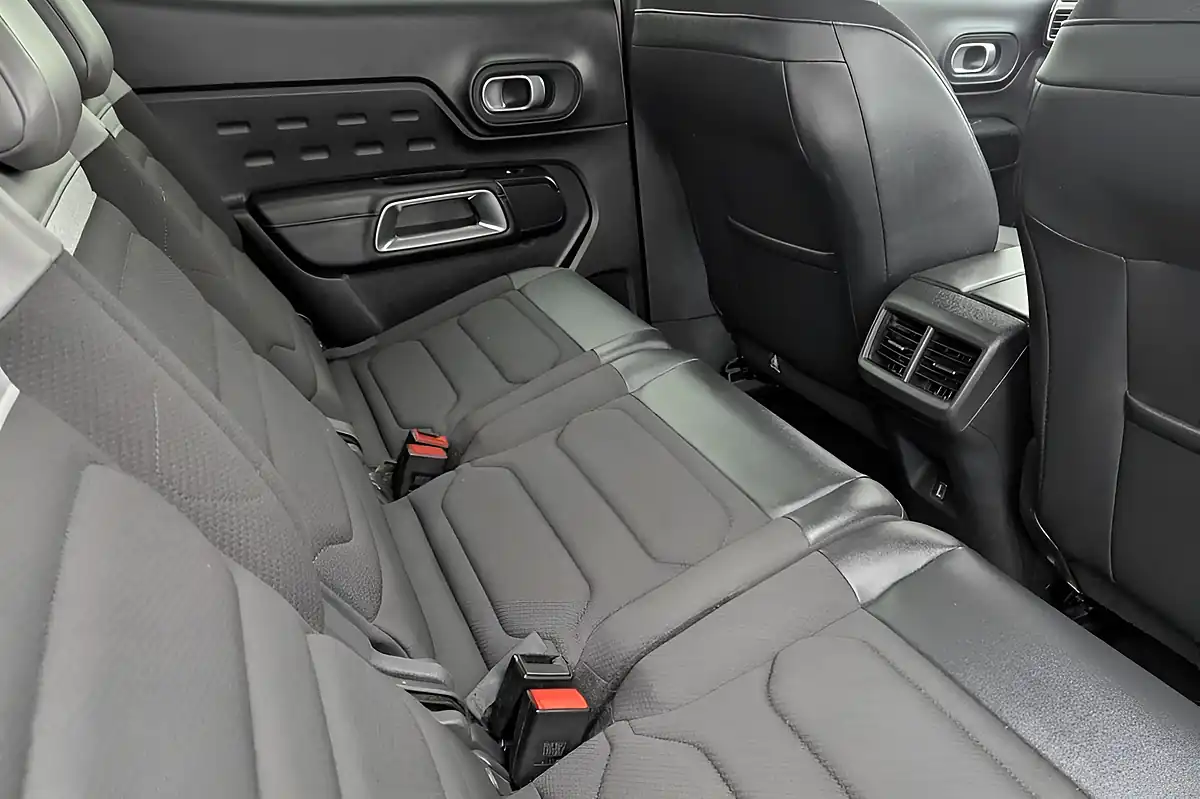 Used 2023 Citroen C5 Aircross Sense Plus White - Interior and Exterior details 15