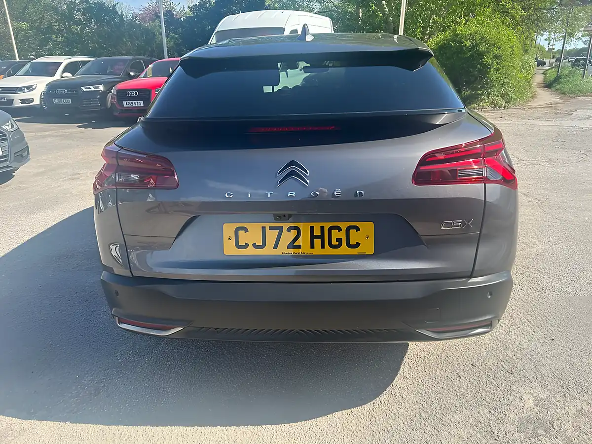 Used 2023 Citroen C5 X Shine Grey - Interior and Exterior details 4