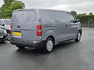 Used 2023 Citroen Dispatch Enterprise Edition M Cumulus Grey - Metallic - Interior and Exterior details 11