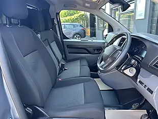 Used 2023 Citroen Dispatch Enterprise Edition M Cumulus Grey - Metallic - Interior and Exterior details 5